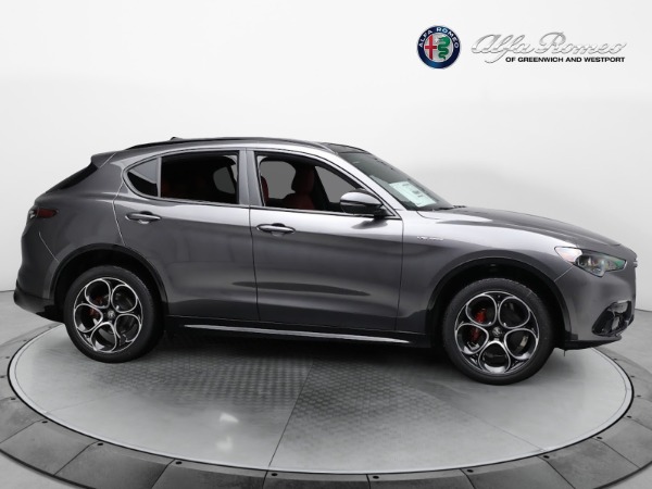 New 2024 Alfa Romeo Stelvio Veloce for sale $58,080 at Alfa Romeo of Greenwich in Greenwich CT 06830 21