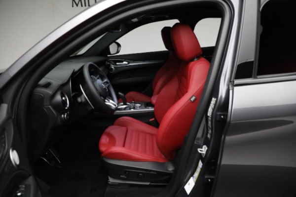 New 2024 Alfa Romeo Stelvio Veloce for sale Sold at Alfa Romeo of Greenwich in Greenwich CT 06830 28