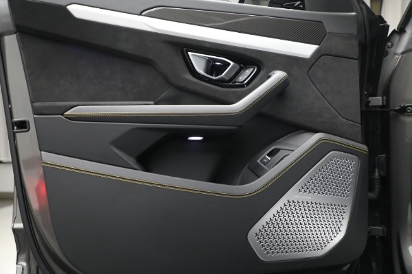 Used 2021 Lamborghini Urus for sale Sold at Alfa Romeo of Greenwich in Greenwich CT 06830 20