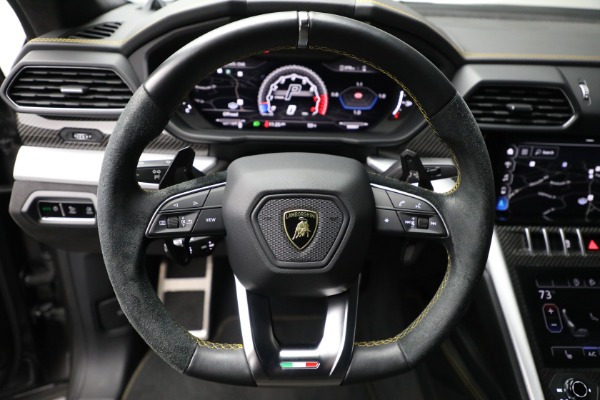 Used 2021 Lamborghini Urus for sale $212,900 at Alfa Romeo of Greenwich in Greenwich CT 06830 21