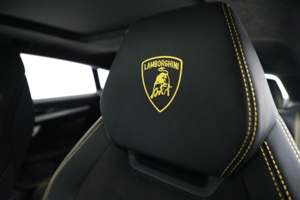 Used 2021 Lamborghini Urus for sale Sold at Alfa Romeo of Greenwich in Greenwich CT 06830 25