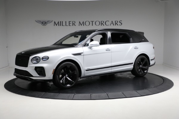 New 2023 Bentley Bentayga EWB Azure V8 First Edition for sale $269,900 at Alfa Romeo of Greenwich in Greenwich CT 06830 2