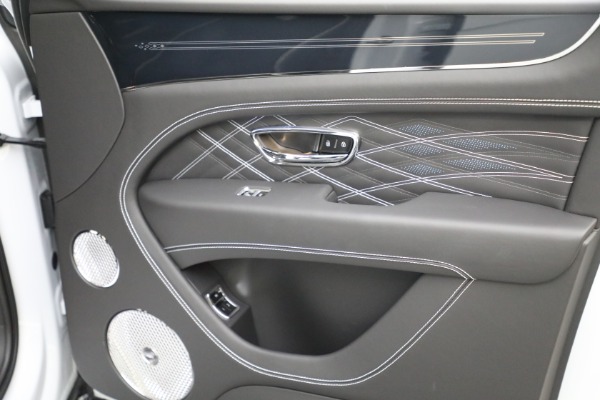 New 2023 Bentley Bentayga EWB Azure V8 First Edition for sale Sold at Alfa Romeo of Greenwich in Greenwich CT 06830 20