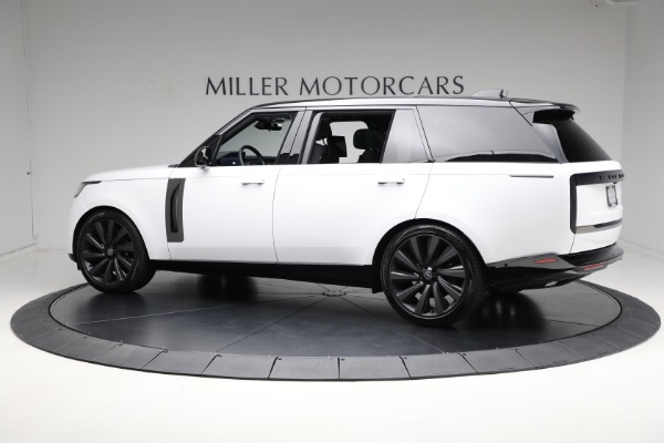 Used 2023 Land Rover Range Rover P530 SV LWB for sale Sold at Alfa Romeo of Greenwich in Greenwich CT 06830 5