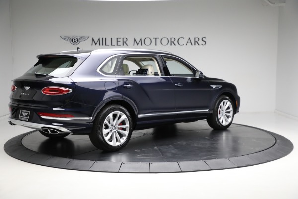 New 2024 Bentley Bentayga EWB V8 for sale $204,900 at Alfa Romeo of Greenwich in Greenwich CT 06830 10