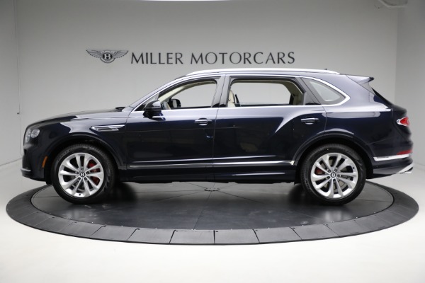 New 2024 Bentley Bentayga EWB V8 for sale $204,900 at Alfa Romeo of Greenwich in Greenwich CT 06830 4