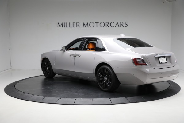 Used 2023 Rolls-Royce Ghost for sale $325,900 at Alfa Romeo of Greenwich in Greenwich CT 06830 13
