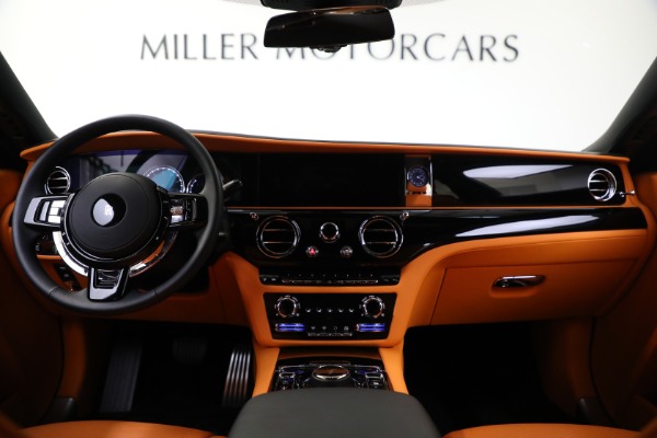 Used 2023 Rolls-Royce Ghost for sale Sold at Alfa Romeo of Greenwich in Greenwich CT 06830 4