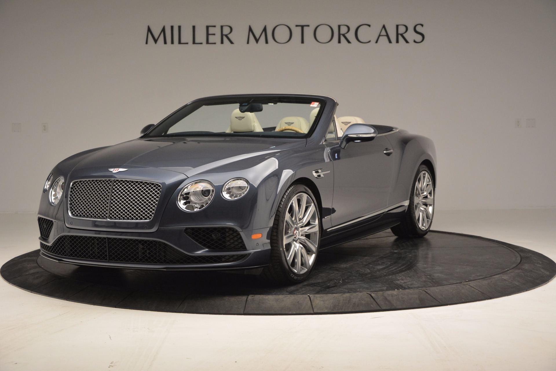 Used 2017 Bentley Continental GT V8 S for sale Sold at Alfa Romeo of Greenwich in Greenwich CT 06830 1