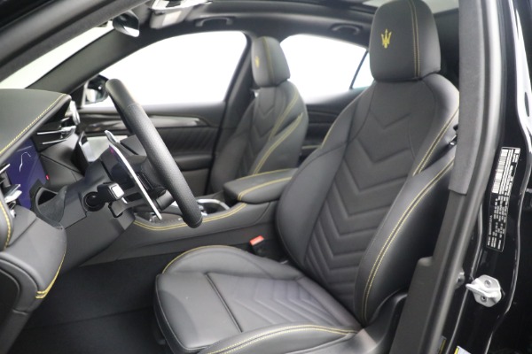 New 2024 Maserati Grecale Trofeo for sale Sold at Alfa Romeo of Greenwich in Greenwich CT 06830 21