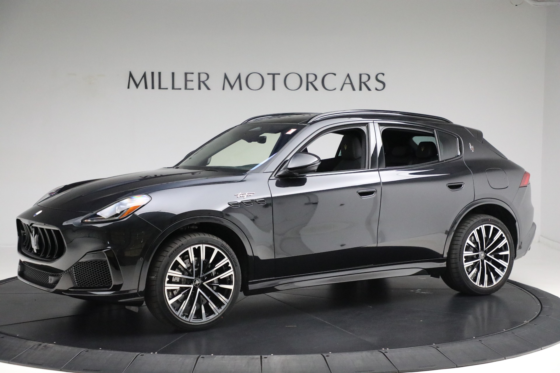 New 2024 Maserati Grecale Trofeo for sale Sold at Alfa Romeo of Greenwich in Greenwich CT 06830 1