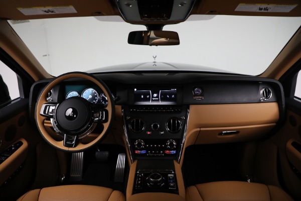 New 2024 Rolls-Royce Cullinan for sale Sold at Alfa Romeo of Greenwich in Greenwich CT 06830 27