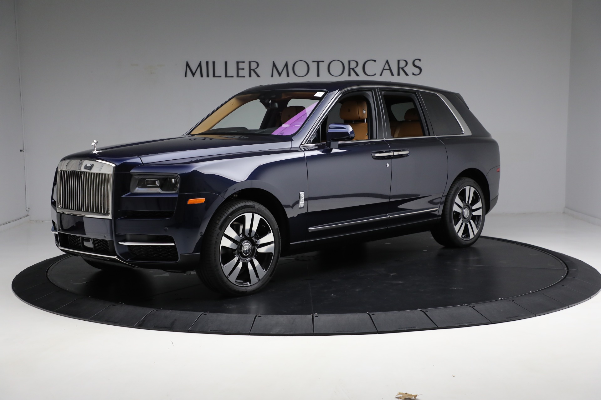 New 2024 Rolls-Royce Cullinan for sale $442,925 at Alfa Romeo of Greenwich in Greenwich CT 06830 1