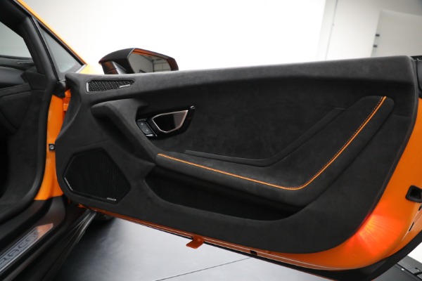 Used 2023 Lamborghini Huracan Sterrato for sale Sold at Alfa Romeo of Greenwich in Greenwich CT 06830 22