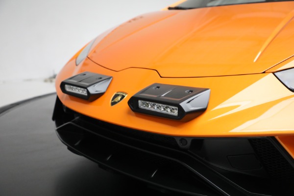 Used 2023 Lamborghini Huracan Sterrato for sale $369,900 at Alfa Romeo of Greenwich in Greenwich CT 06830 25