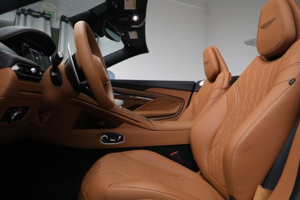 New 2024 Aston Martin DB12 Volante for sale $344,700 at Alfa Romeo of Greenwich in Greenwich CT 06830 27