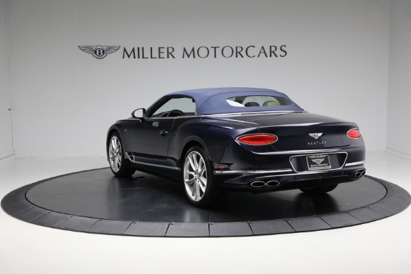 Used 2022 Bentley Continental GTC V8 for sale Sold at Alfa Romeo of Greenwich in Greenwich CT 06830 19