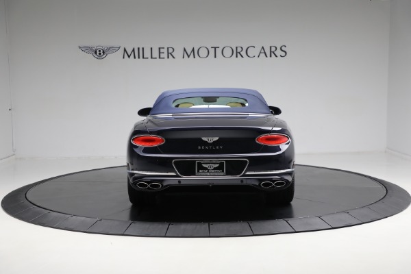 Used 2022 Bentley Continental GTC V8 for sale Sold at Alfa Romeo of Greenwich in Greenwich CT 06830 20