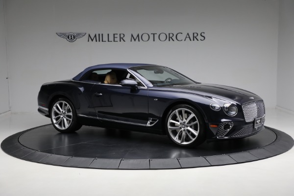 Used 2022 Bentley Continental GTC V8 for sale $249,900 at Alfa Romeo of Greenwich in Greenwich CT 06830 24