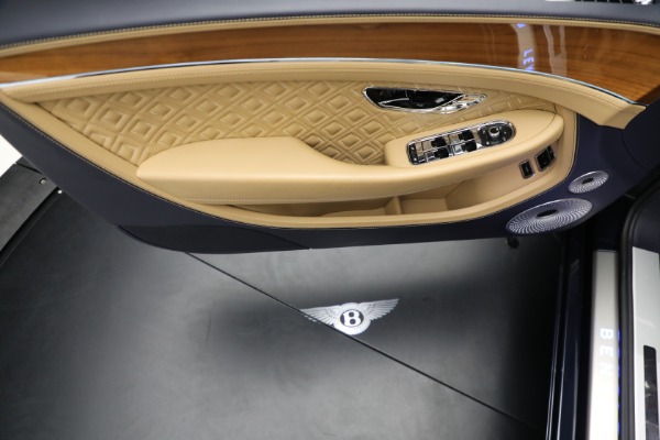 Used 2022 Bentley Continental GTC V8 for sale Sold at Alfa Romeo of Greenwich in Greenwich CT 06830 28