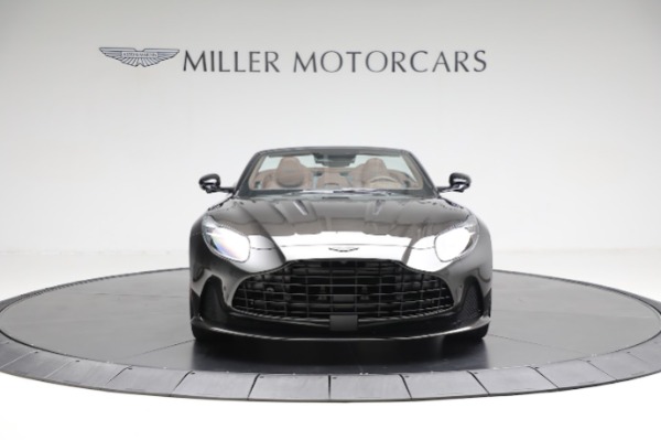 Used 2024 Aston Martin DB12 Volante for sale $279,900 at Alfa Romeo of Greenwich in Greenwich CT 06830 11