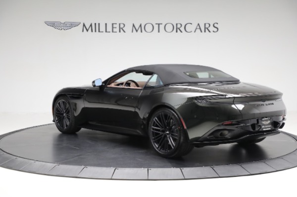 Used 2024 Aston Martin DB12 Volante for sale $279,900 at Alfa Romeo of Greenwich in Greenwich CT 06830 15