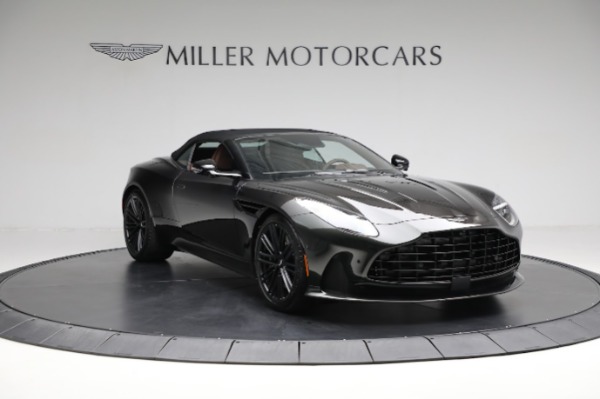 Used 2024 Aston Martin DB12 Volante for sale $279,900 at Alfa Romeo of Greenwich in Greenwich CT 06830 18