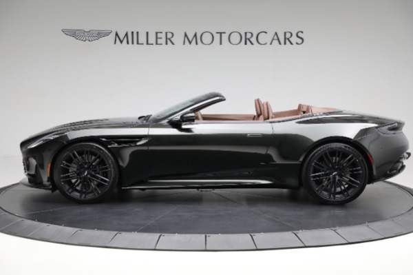 Used 2024 Aston Martin DB12 Volante for sale $279,900 at Alfa Romeo of Greenwich in Greenwich CT 06830 2