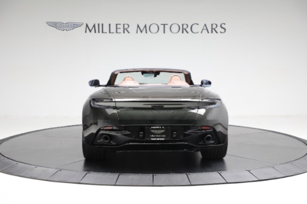 Used 2024 Aston Martin DB12 Volante for sale $279,900 at Alfa Romeo of Greenwich in Greenwich CT 06830 5