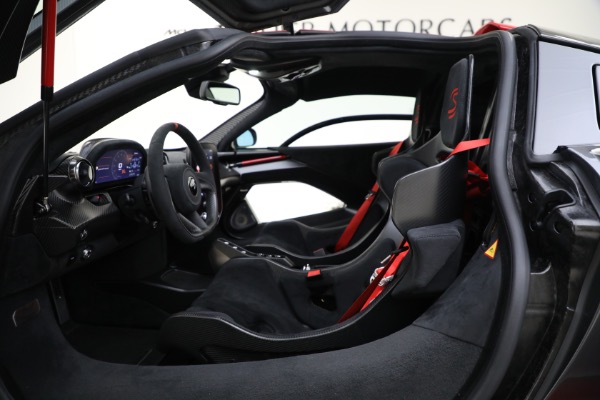 Used 2019 McLaren Senna for sale $1,350,000 at Alfa Romeo of Greenwich in Greenwich CT 06830 21