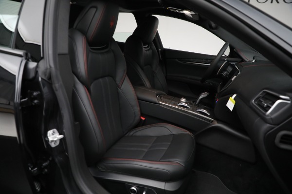 Used 2024 Maserati Ghibli Modena Ultima Q4 for sale $69,900 at Alfa Romeo of Greenwich in Greenwich CT 06830 28
