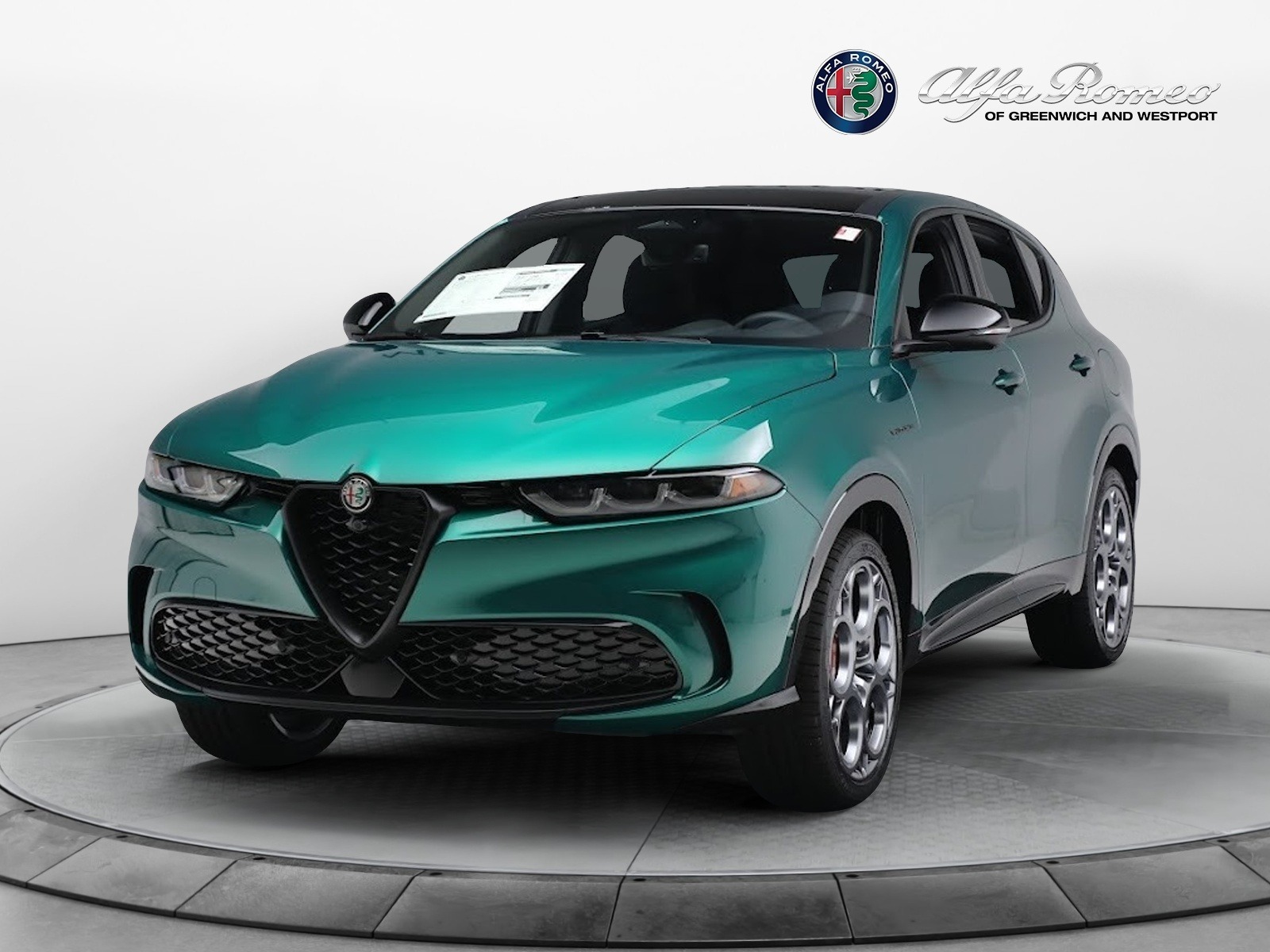 New 2024 Alfa Romeo Tonale Veloce for sale $60,185 at Alfa Romeo of Greenwich in Greenwich CT 06830 1