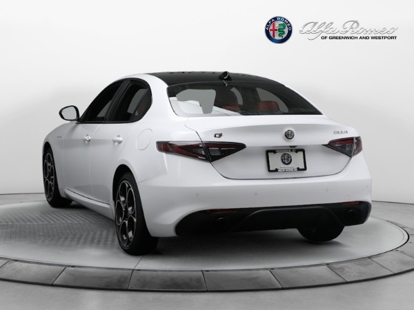 New 2024 Alfa Romeo Giulia Veloce for sale $56,710 at Alfa Romeo of Greenwich in Greenwich CT 06830 11