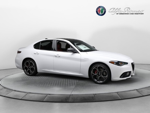 New 2024 Alfa Romeo Giulia Veloce for sale $56,710 at Alfa Romeo of Greenwich in Greenwich CT 06830 21