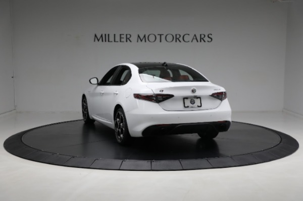 New 2024 Alfa Romeo Giulia Veloce for sale Sold at Alfa Romeo of Greenwich in Greenwich CT 06830 12