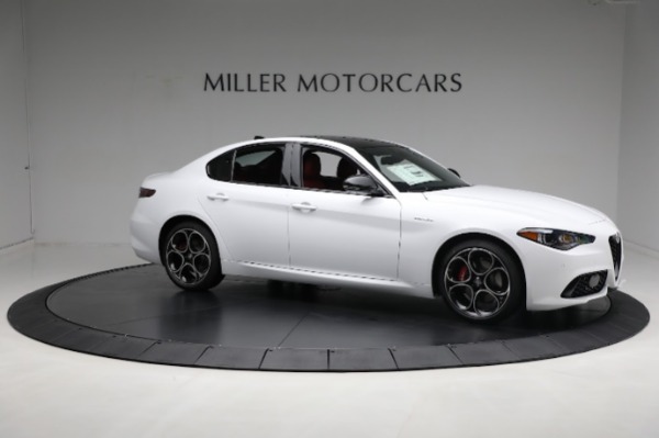 New 2024 Alfa Romeo Giulia Veloce for sale $56,710 at Alfa Romeo of Greenwich in Greenwich CT 06830 23