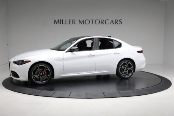 New 2024 Alfa Romeo Giulia Veloce for sale Sold at Alfa Romeo of Greenwich in Greenwich CT 06830 1