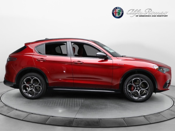 New 2024 Alfa Romeo Stelvio Veloce for sale $59,870 at Alfa Romeo of Greenwich in Greenwich CT 06830 20