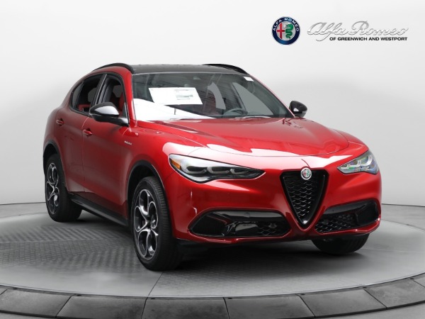New 2024 Alfa Romeo Stelvio Veloce for sale $59,870 at Alfa Romeo of Greenwich in Greenwich CT 06830 24