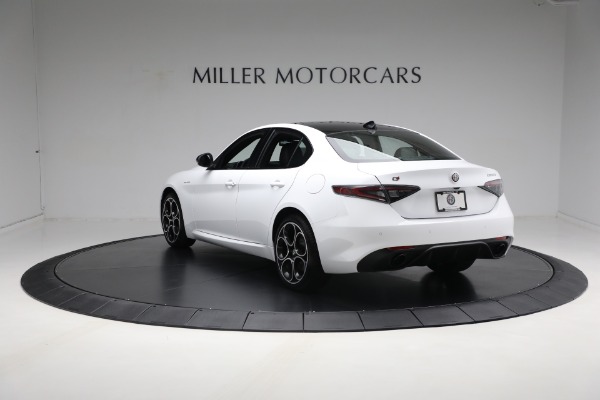 New 2024 Alfa Romeo Giulia Veloce for sale Sold at Alfa Romeo of Greenwich in Greenwich CT 06830 10