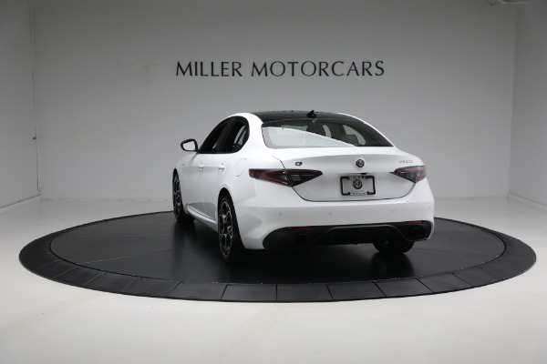New 2024 Alfa Romeo Giulia Veloce for sale Sold at Alfa Romeo of Greenwich in Greenwich CT 06830 11