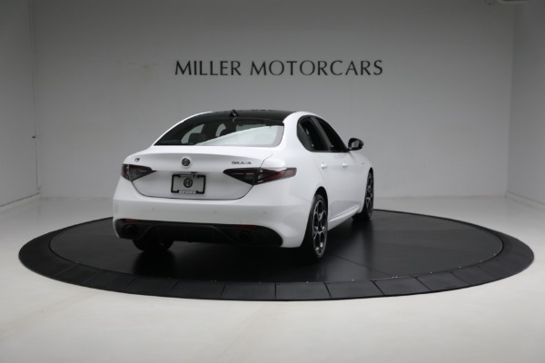 New 2024 Alfa Romeo Giulia Veloce for sale Sold at Alfa Romeo of Greenwich in Greenwich CT 06830 13