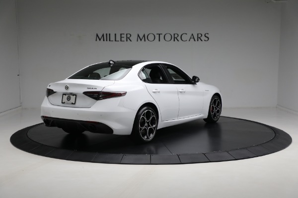 New 2024 Alfa Romeo Giulia Veloce for sale Sold at Alfa Romeo of Greenwich in Greenwich CT 06830 14