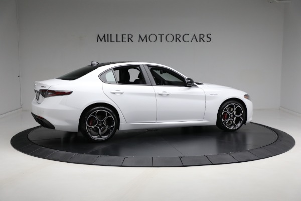 New 2024 Alfa Romeo Giulia Veloce for sale Sold at Alfa Romeo of Greenwich in Greenwich CT 06830 16