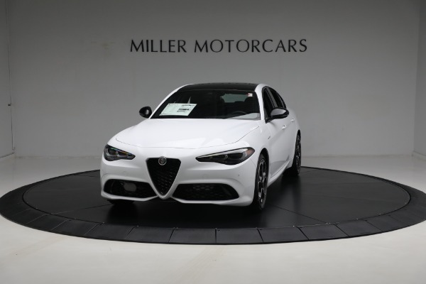 New 2024 Alfa Romeo Giulia Veloce for sale Sold at Alfa Romeo of Greenwich in Greenwich CT 06830 2