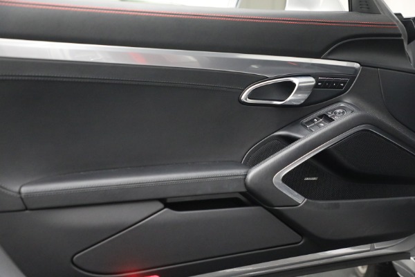 Used 2019 Porsche 911 Turbo for sale Sold at Alfa Romeo of Greenwich in Greenwich CT 06830 16