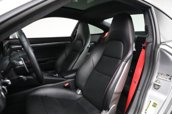Used 2019 Porsche 911 Turbo for sale Sold at Alfa Romeo of Greenwich in Greenwich CT 06830 20