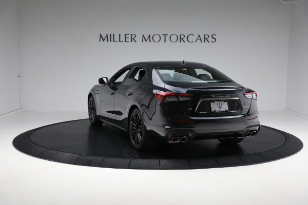 New 2024 Maserati Ghibli Modena Ultima Q4 for sale Sold at Alfa Romeo of Greenwich in Greenwich CT 06830 10