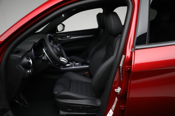 New 2024 Alfa Romeo Stelvio Veloce for sale Sold at Alfa Romeo of Greenwich in Greenwich CT 06830 27