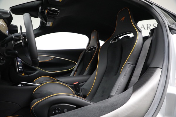 New 2023 McLaren Artura Vision for sale Sold at Alfa Romeo of Greenwich in Greenwich CT 06830 21